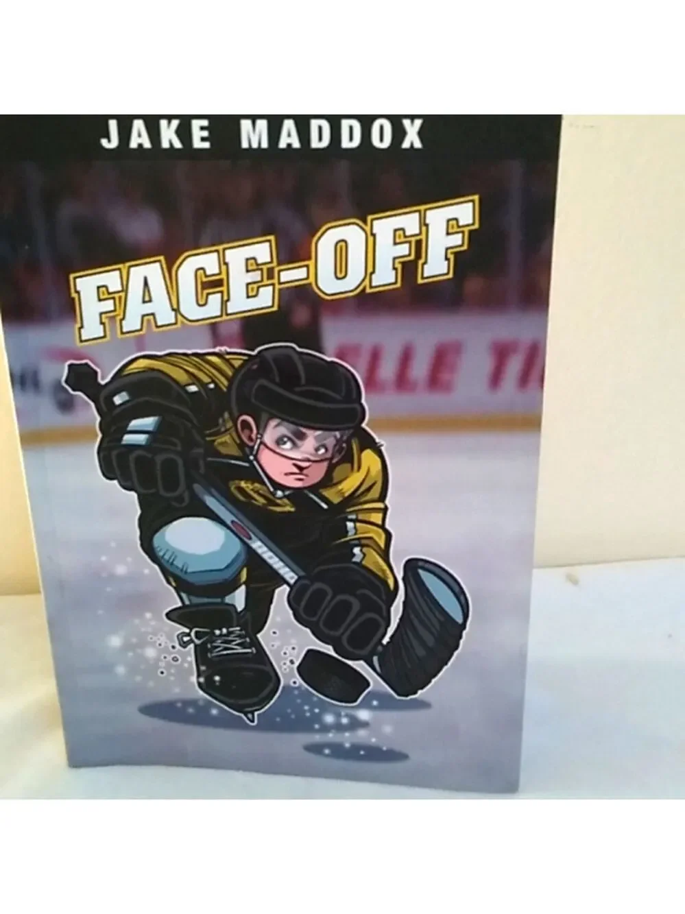 FACE - OFF By Jake- Maddox